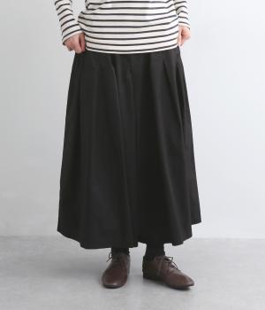 ライトツイルタックフレアパンツ