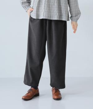 mochi-mochiテーパードパンツ(チャコール-F)