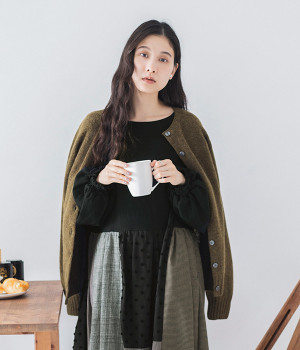 ウールクルーネックニットカーディガン(DARK OLIVE-ONESIZE)