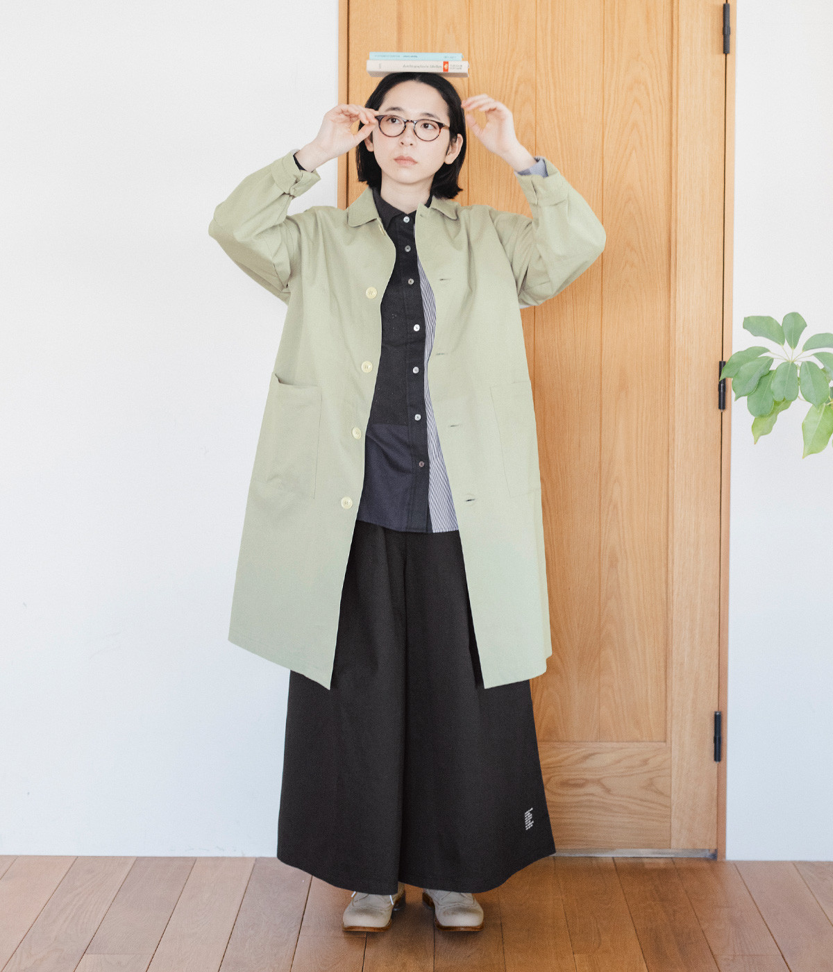 コットンツイルバックロゴラボコート(グレージュ-ONESIZE)