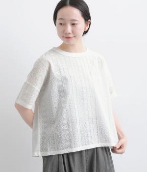 コットン天竺エンブロイダリーTシャツ(オフホワイト-F)