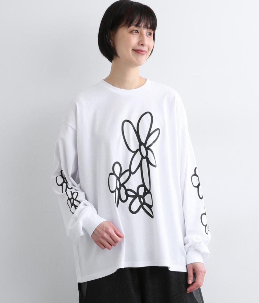 フラワープリントTシャツ