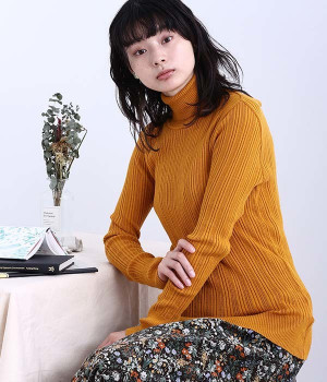 オーガニックコットンランダムリブタートルネックプルオーバー(イエロー-ONESIZE)