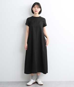 リネンワッシャー後ろあき半袖ワンピース(ブラック-ONESIZE)