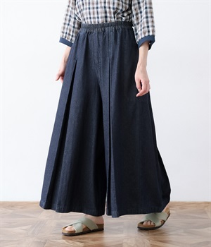 インディゴデニム タック9分丈ワイドパンツ(ネイビー-ONESIZE)