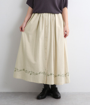 コットンリネン刺繍入りスカート(アイボリー-ONESIZE)