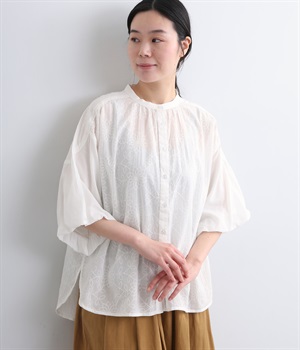 コットン シフリー刺繍5分袖ブラウス(ホワイト-ONESIZE)