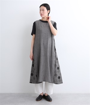 楊柳Wガーゼ ドットプリント切替ワンピースエプロン(ブラック-ONESIZE)