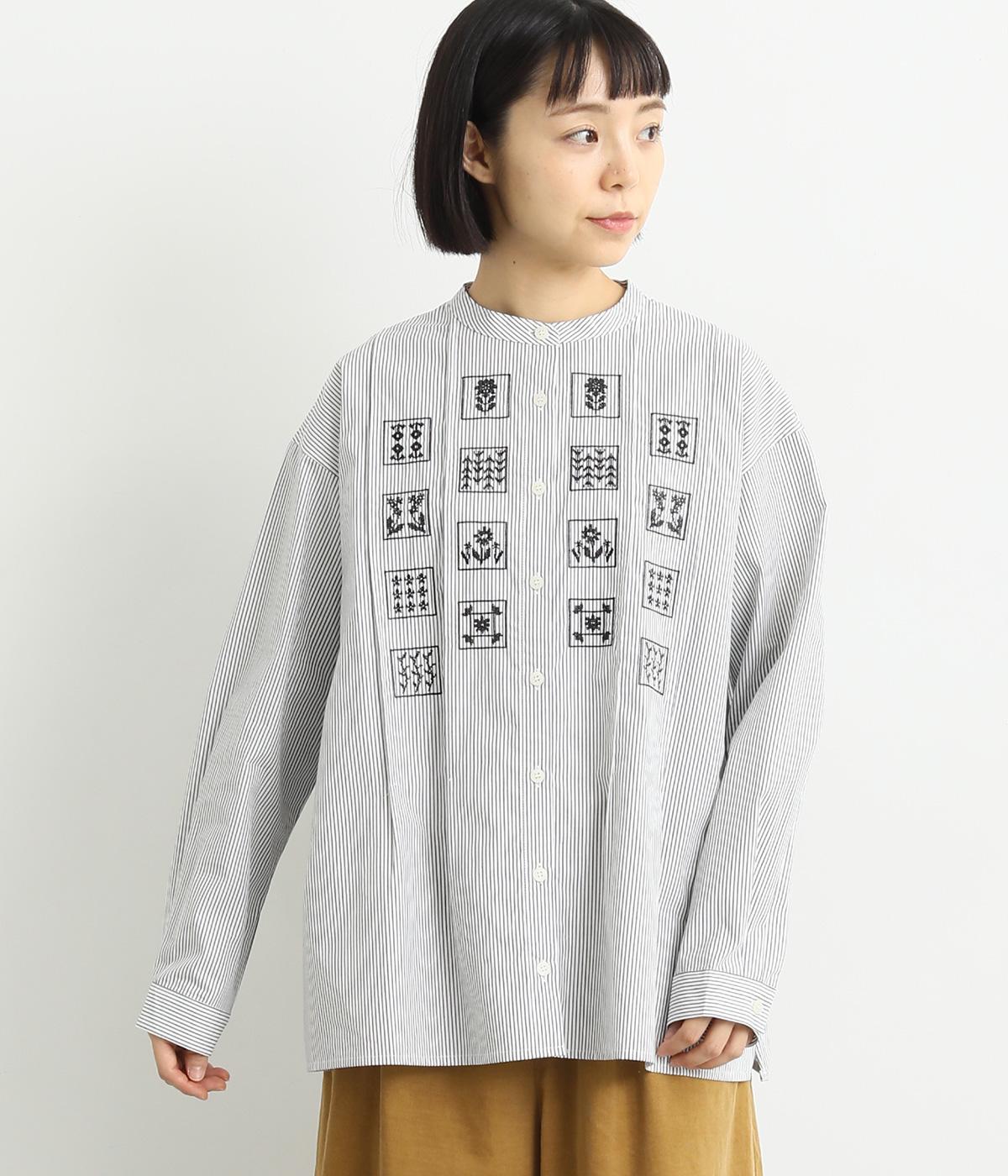 スタンドカラー前パネル刺繍ブラウス(アイボリー-F)