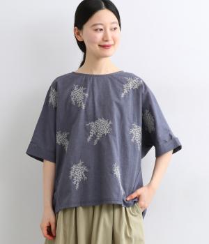 【れんげ】コットンリネン花柄刺繍×カットソー　切替ブラウス(ネイビー-F)