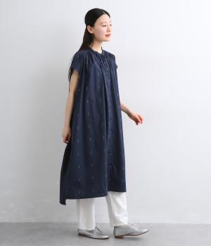 コットンジャカードストライプ×花柄　ギャザーワンピース(ネイビー-F)