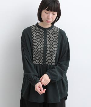 コットンリネンレーヨンヨークアンティーク刺繍チュニック(グリーン-ML)