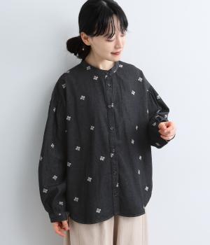 花柄刺繍デニムブラウス（ブラック・ML）