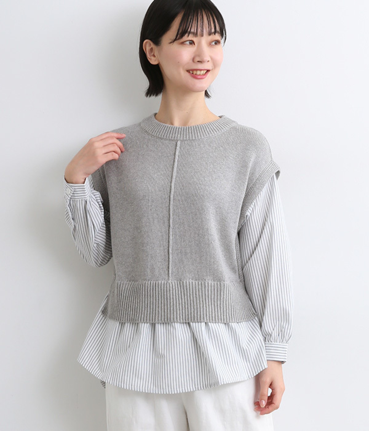 布帛ドッキングベストプルオーバー(杢グレー×グレーストライプ-M)