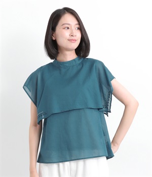 コットン手仕事刺繍入りケープブラウス