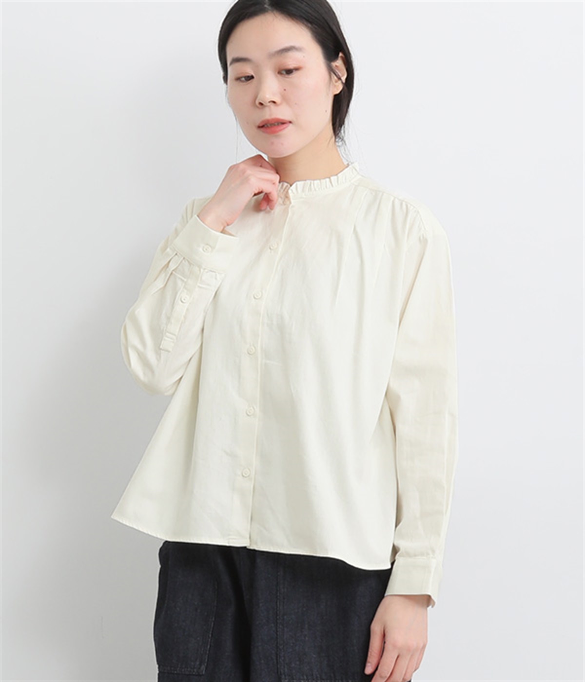 ビエラフリルカラーブラウス(オフホワイト-L)