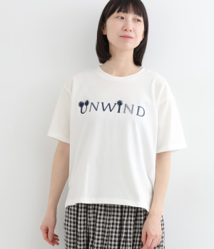 エンブロイダリーロゴTシャツ(オフホワイト-L)