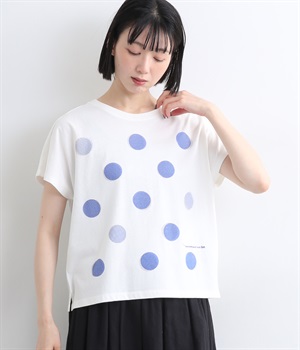 コットン天竺ドットプリント刺繍Tシャツ(オフホワイト-L)