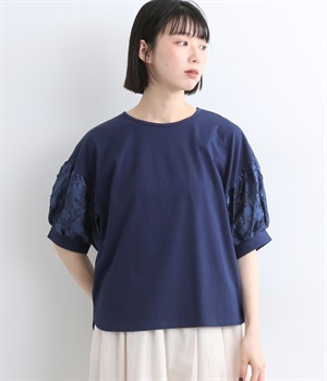 プレーディング天竺フラワージャカード布帛コンビギャザースリーブTシャツ(ネイビー-L)