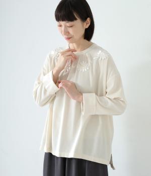 コットンレーヨンテープ刺繍プルオーバー(アイボリー-F)