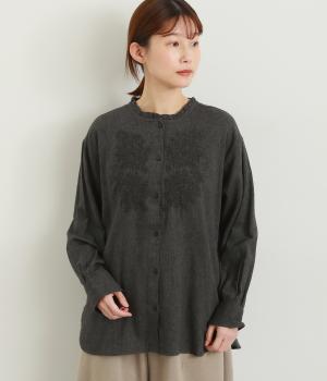 コットンフリルカラー刺繍ブラウス(チャコール-F)