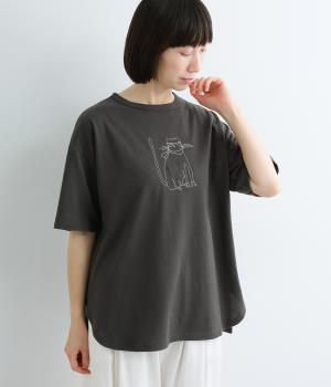 コットン天竺　ネコ刺繍Ｔシャツ(チャコール-L)