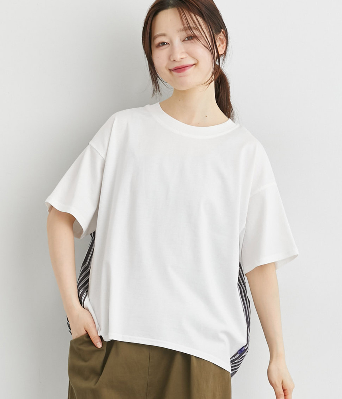 布帛づかいヘムギャザープルオーバー(オフホワイト-L)