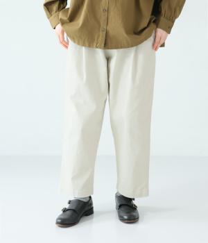 フロントタックテーパードパンツ(アイボリー-M)