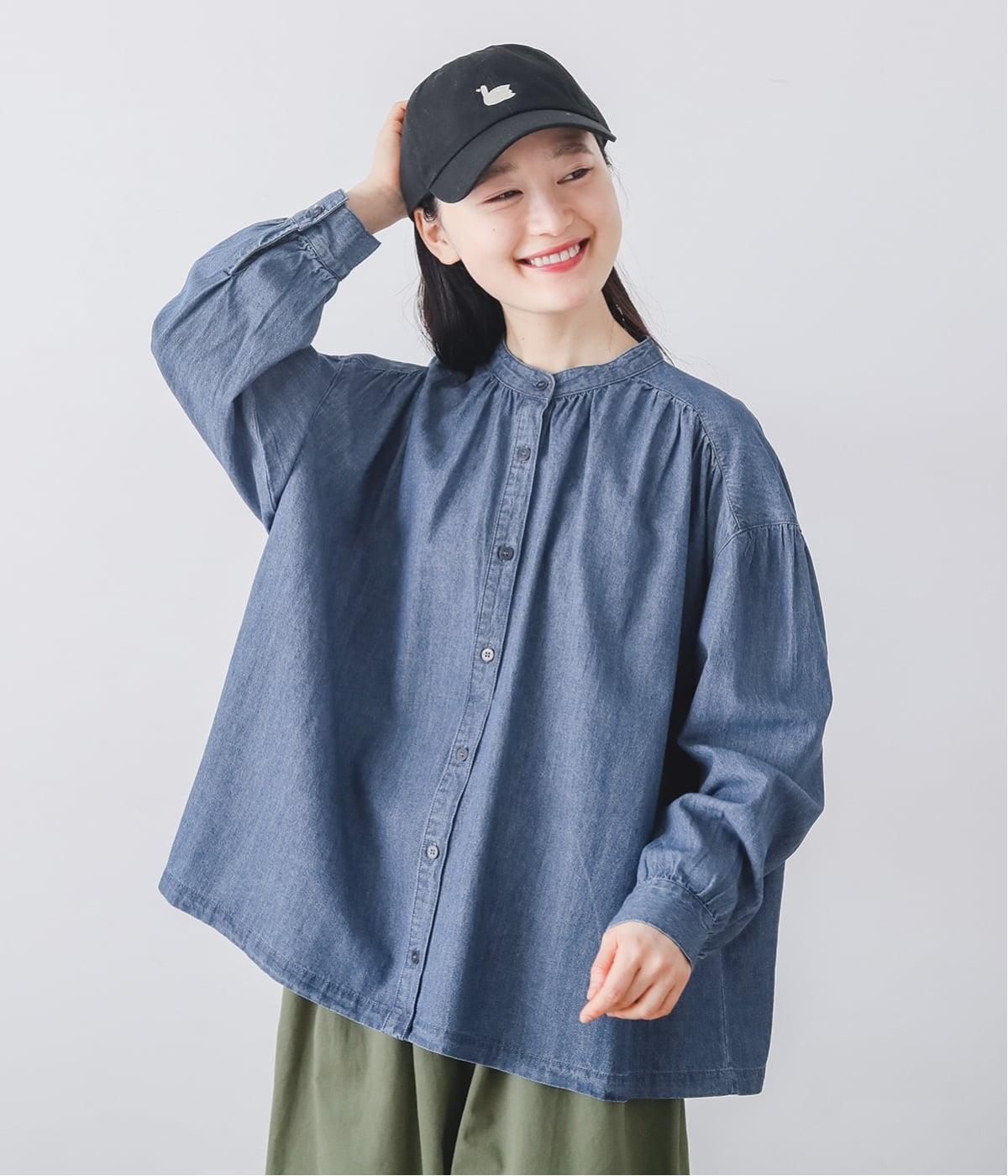 スタンドカラーギャザーブラウス