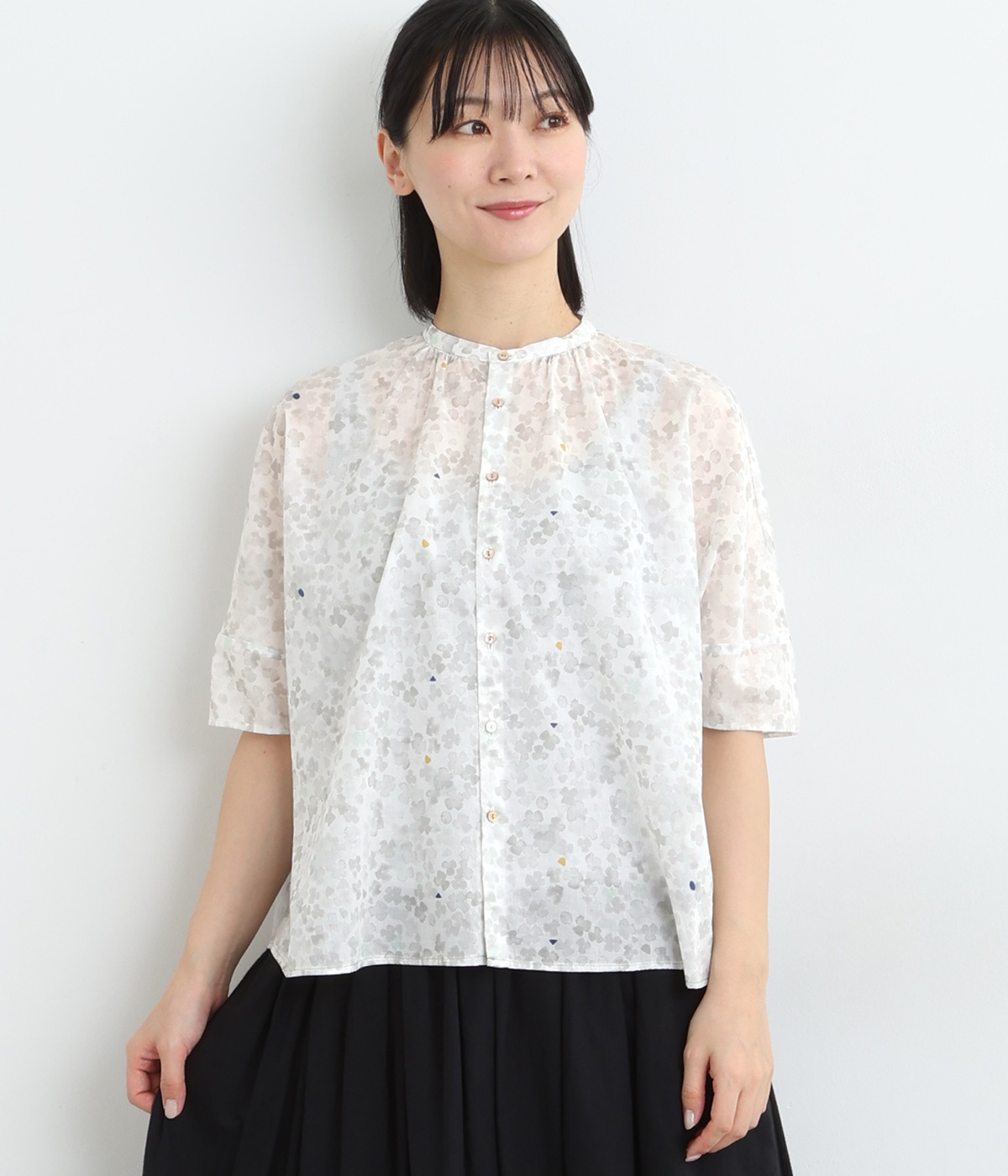 コットンローン　アジサイプリントシャツ(ライトグレー-2)