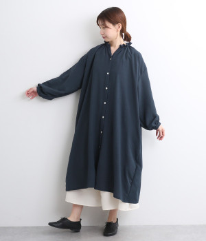 クレープ ギャザーシャツワンピース(ネイビー-ONESIZE)
