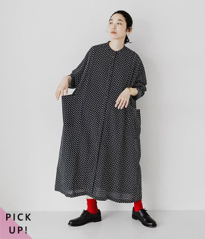 別注｜バンドカラービッグポケットワンピース(ドットブラック-S)
