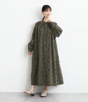 リネン調ポプリンオリーブ柄刺繍ネックギャザーワンピース(カーキ-F)