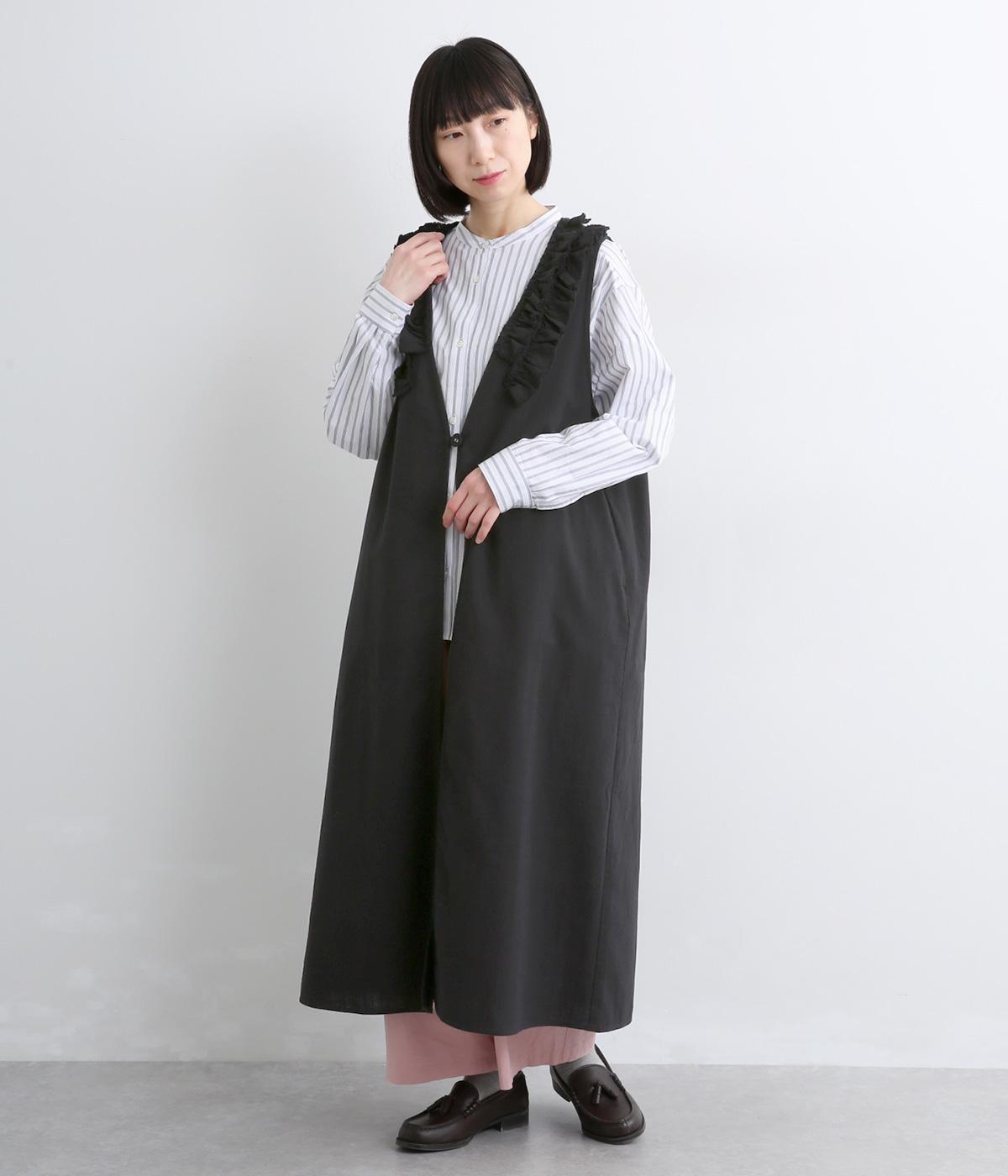 コットンリネンサンドウォッシュ フリルロングジレ(ブラック-F)