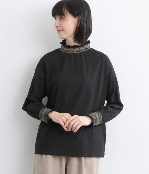 スモッキング刺繍プルオーバー(クロ-F)