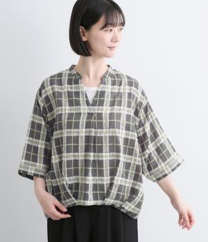 ぽこぽこシアーチェック　裾タックスキッパーブラウス
