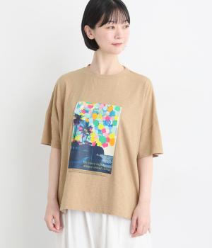 スラブ天竺 カラフルリゾートフォトTシャツ(グレージュ-F)