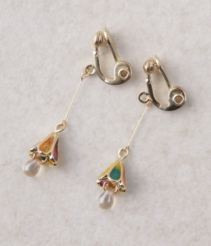 ステンドグラスランプのイヤリング