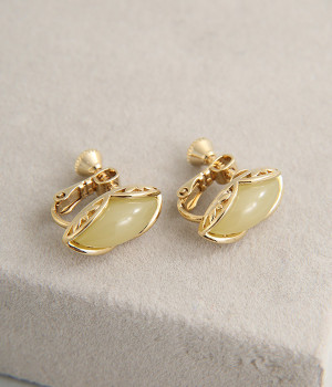 ニュアンスカラー アーモンドイヤリング(グリーン-ONESIZE)