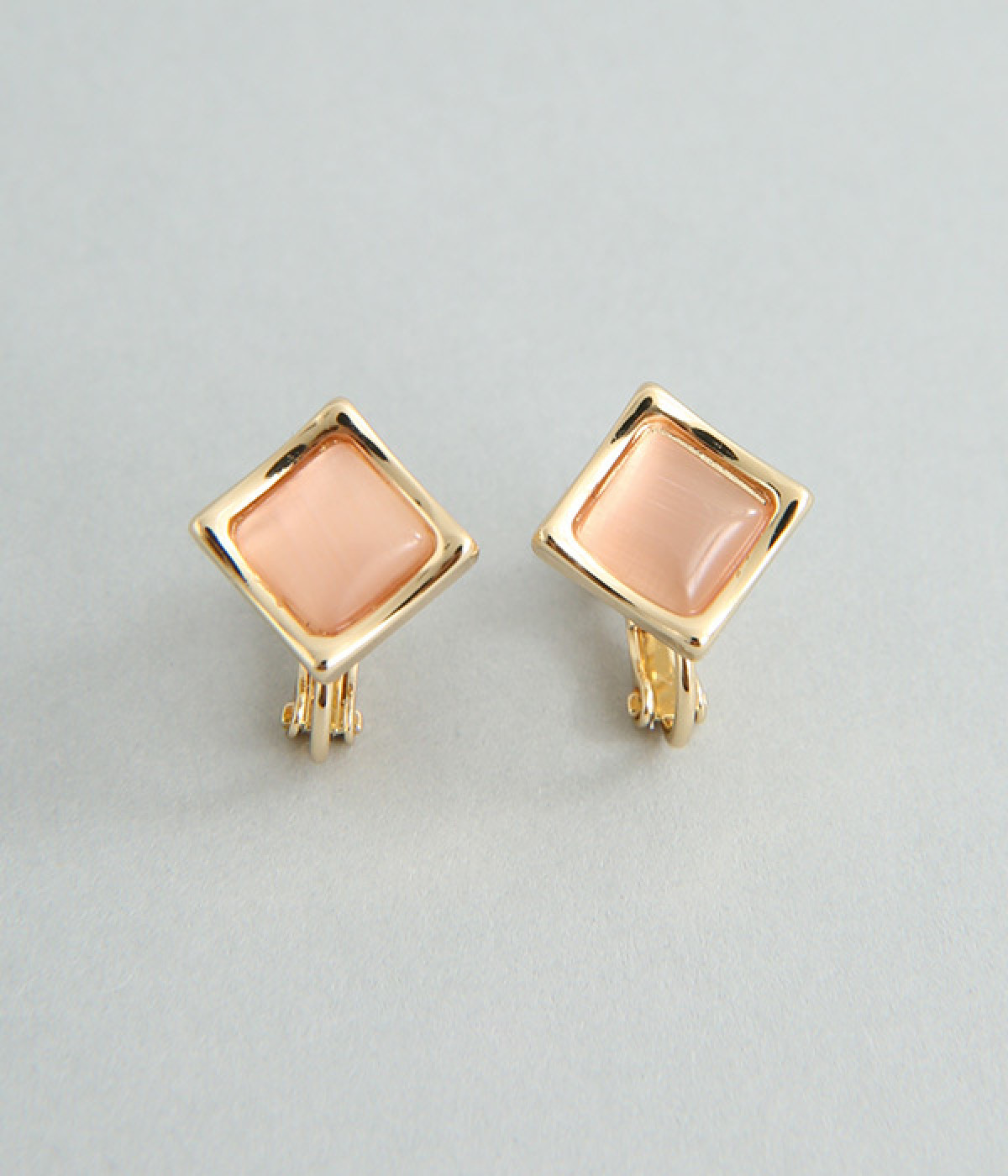 キャッツアイ スクエアイヤリング(ピンク-ONESIZE)