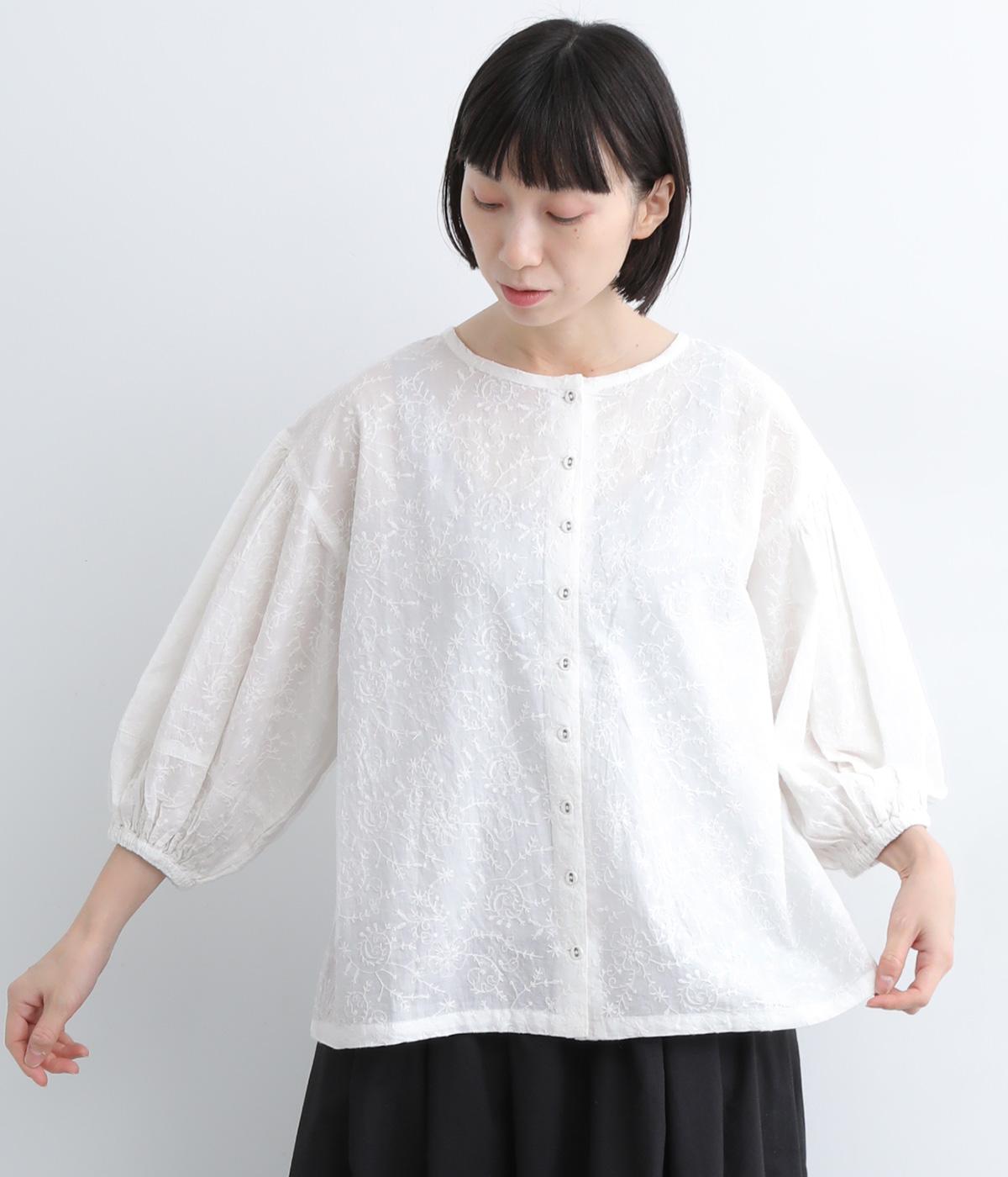 ローンキャンブリック刺繍2wayオーバーレースくるみボタンブラウス
