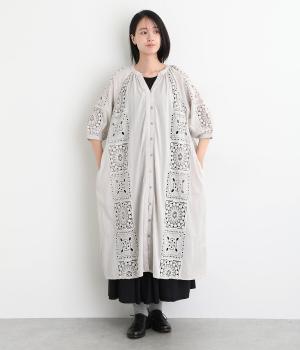 コットンローン刺繍パッチワークワンピース