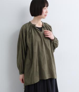 コットンボイル　ドットジャカードスキッパーブラウス