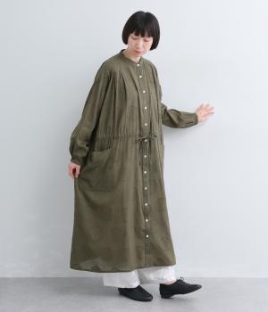 コットンボイル　ドットジャカードバンドカラーワンピース