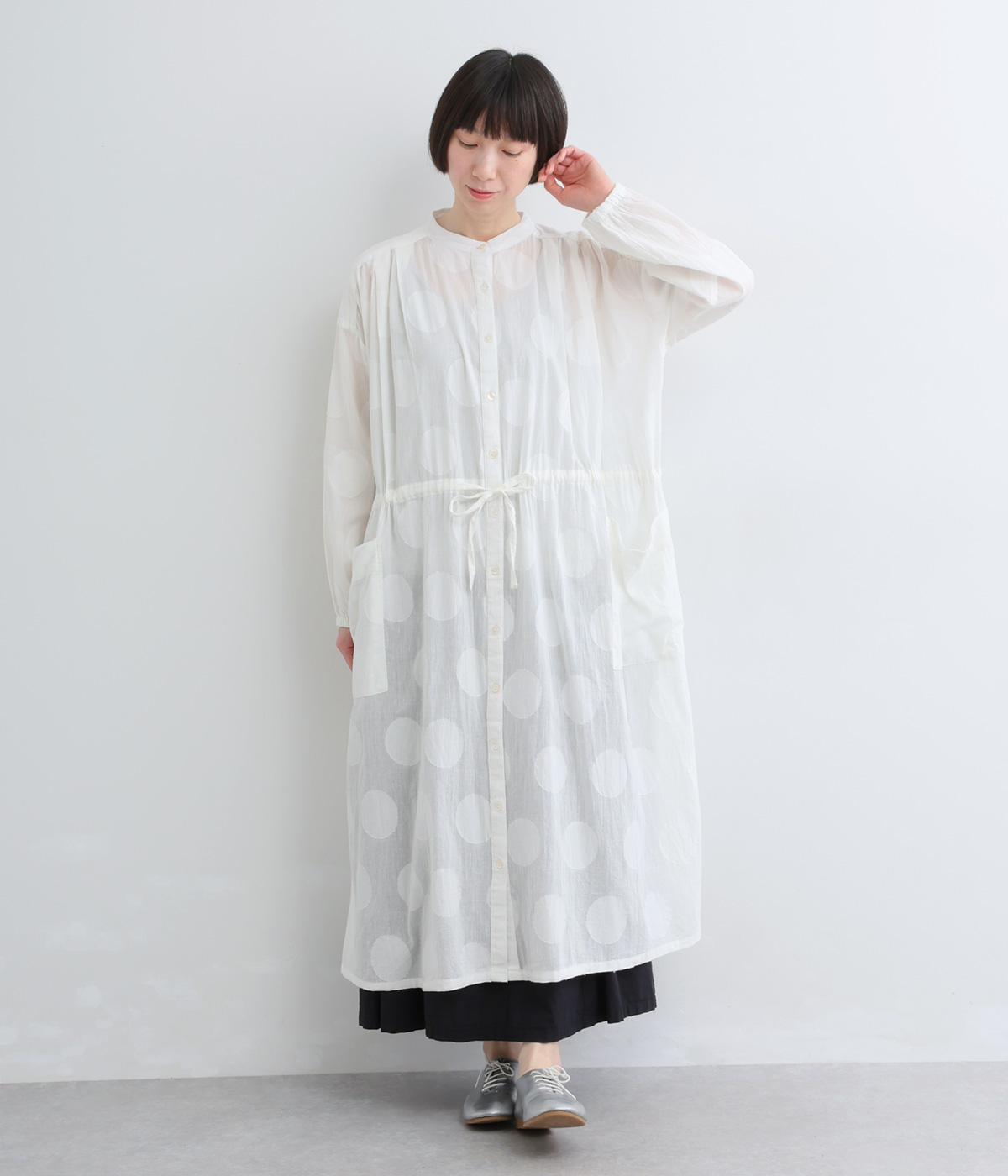 コットンボイル　ドットジャカードバンドカラーワンピース(オフホワイト-M)