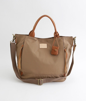 ナイロングログランカウレザー2WAYトート(モカ-ONESIZE)