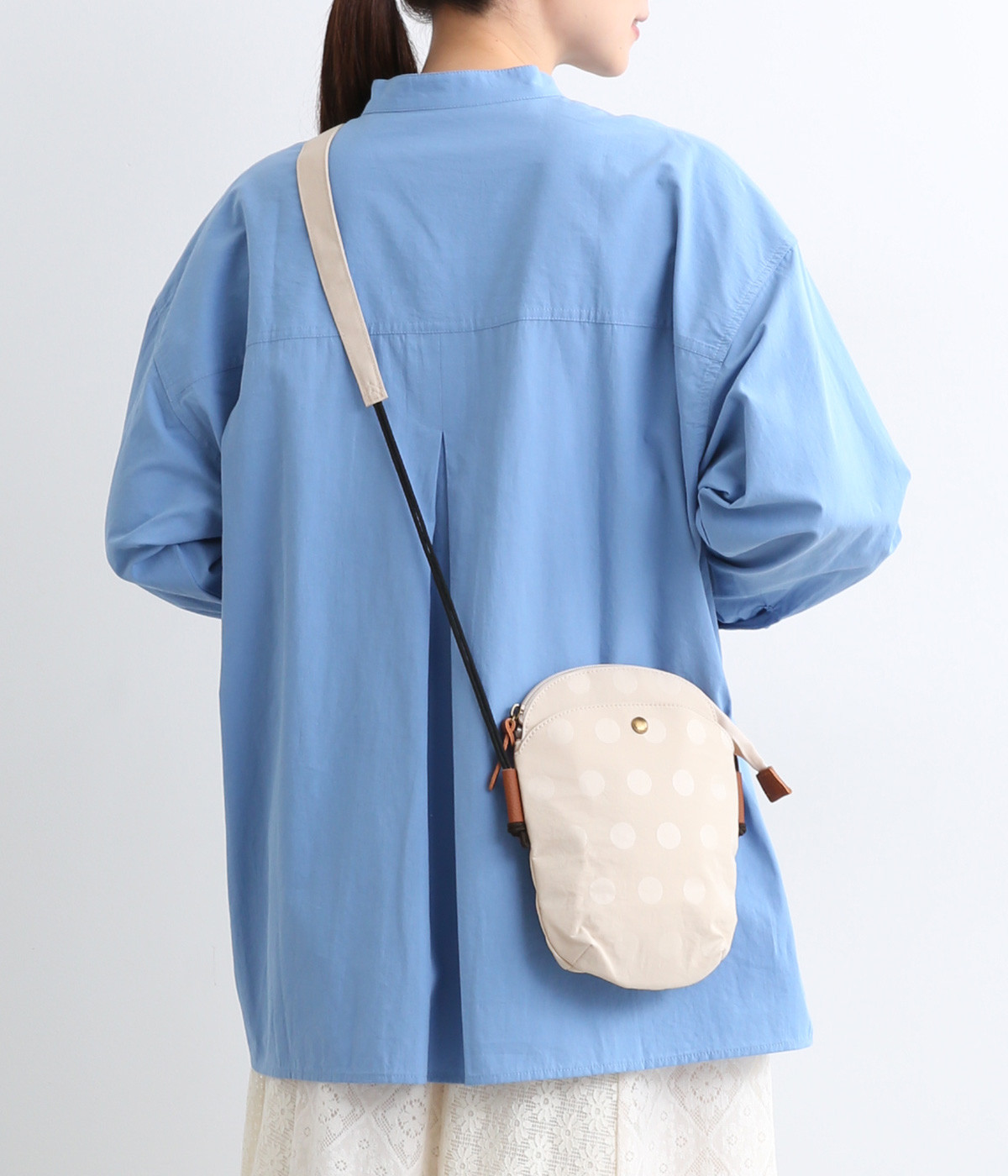 ナイロンドット ミニサコッシュ(アイボリー-ONESIZE)