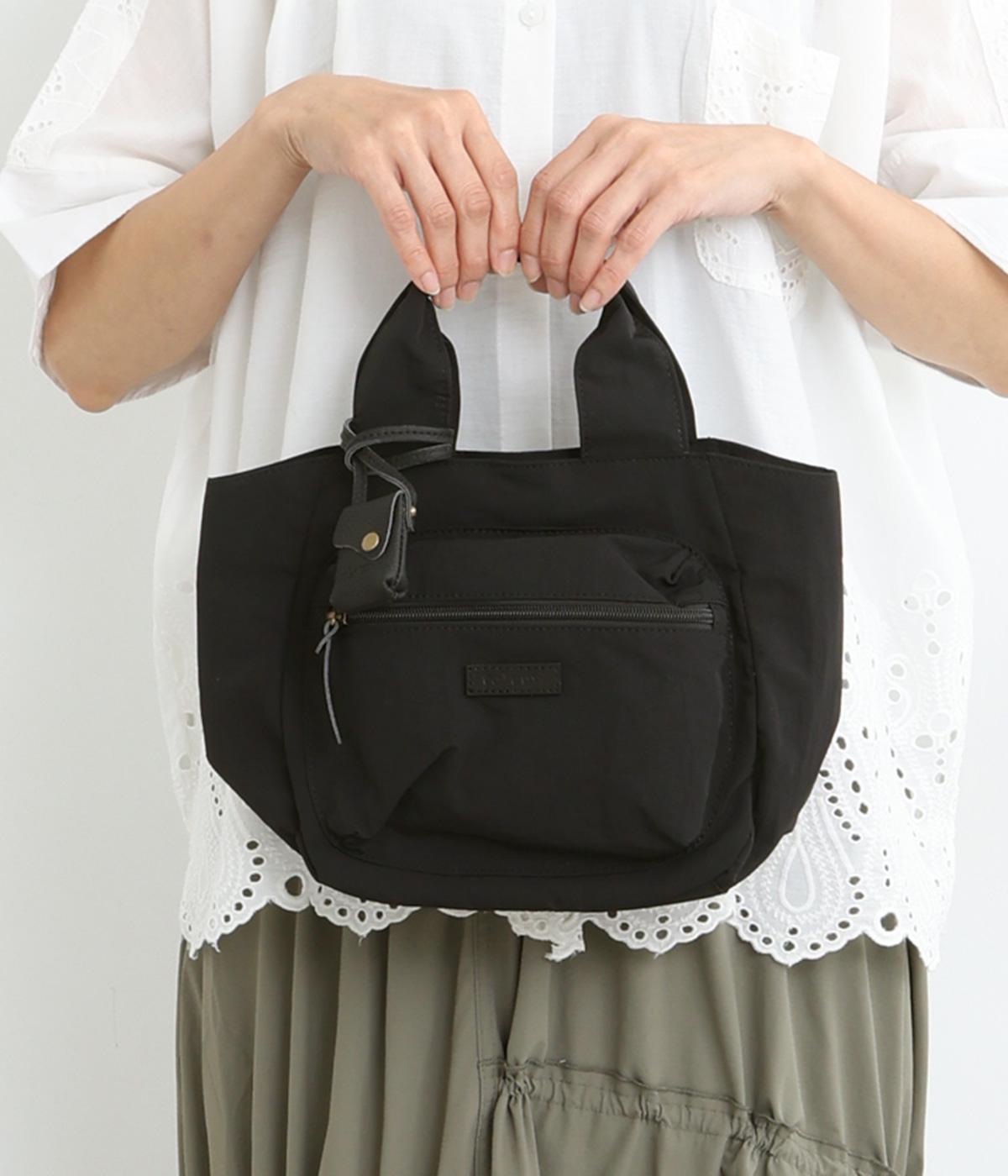 リンクルナイロンC トート(ブラック-ONESIZE)