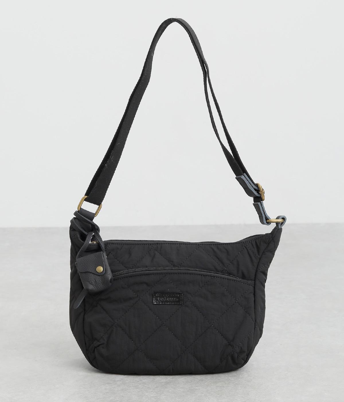 ナイロンキルティングショルダー(ブラック-F)