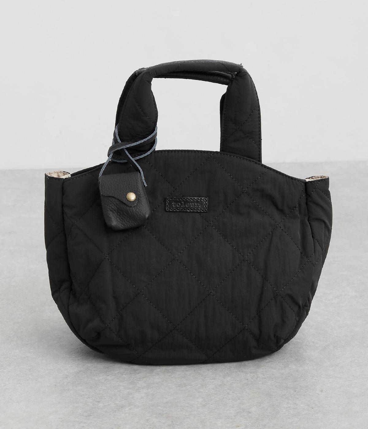 ナイロンキルティングトート(ブラック-F)